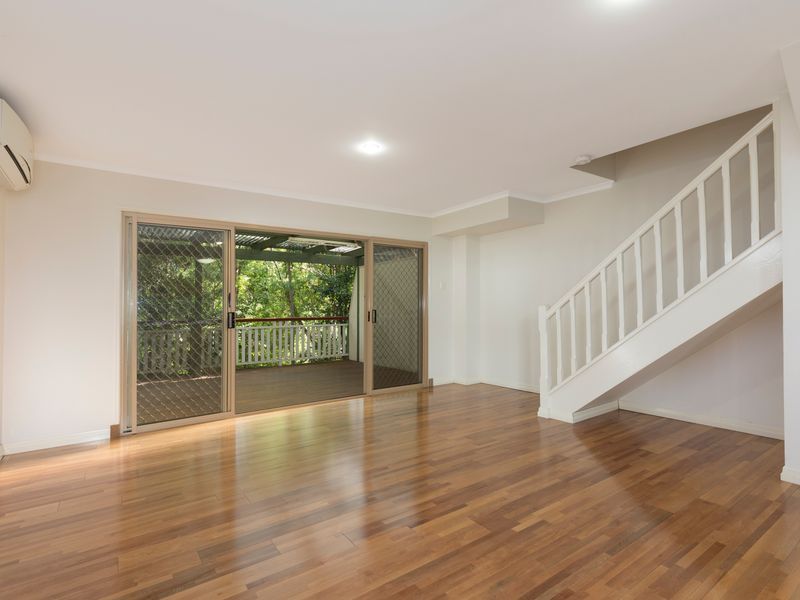 3/12 Priory Street, Indooroopilly QLD 4068, Image 1