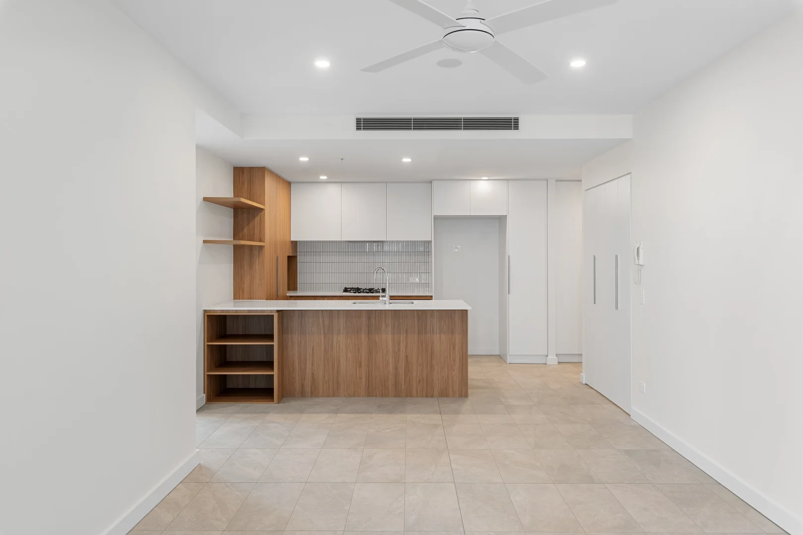 Additional image 7 of 31208/15 Wharf Street, Hamilton QLD 4007
