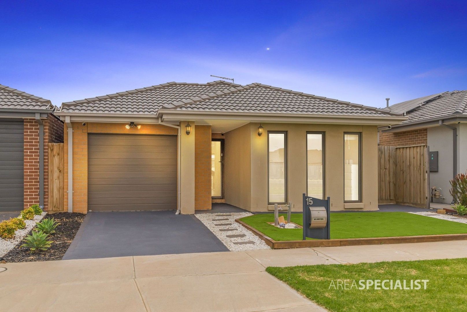 3 bedrooms House in 15 Gellibrand Street WERRIBEE VIC, 3030