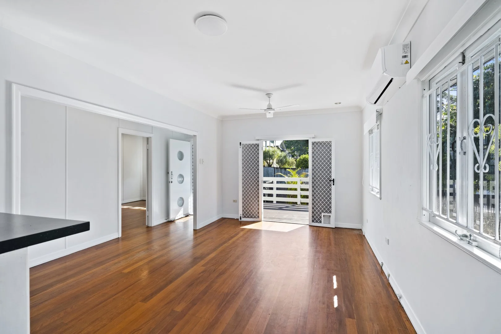 Primary image of 139 Dudley Street East, Annerley QLD 4103