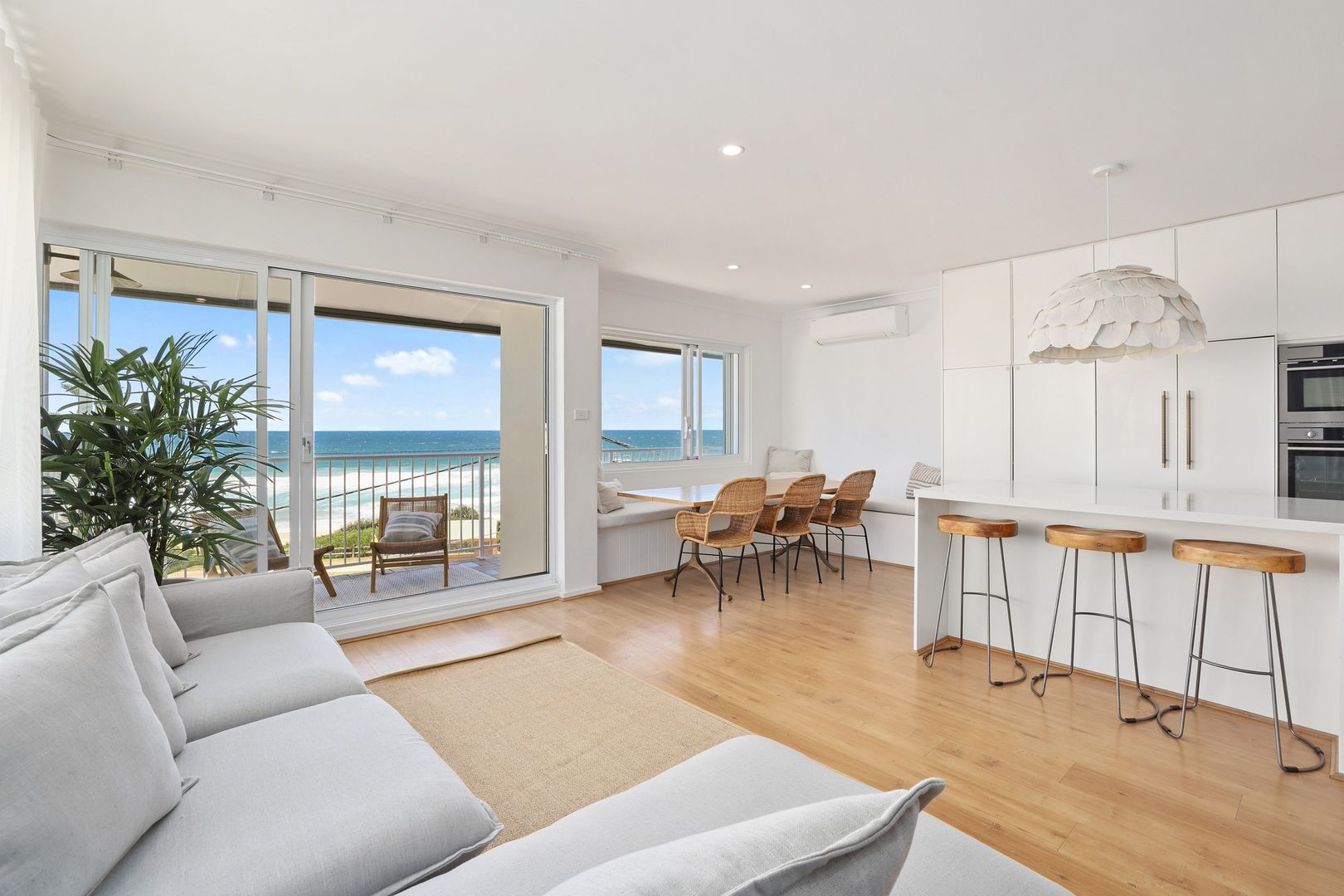 Carrington Parade, Curl Curl NSW 2096 5 beds house for Rent, Contact