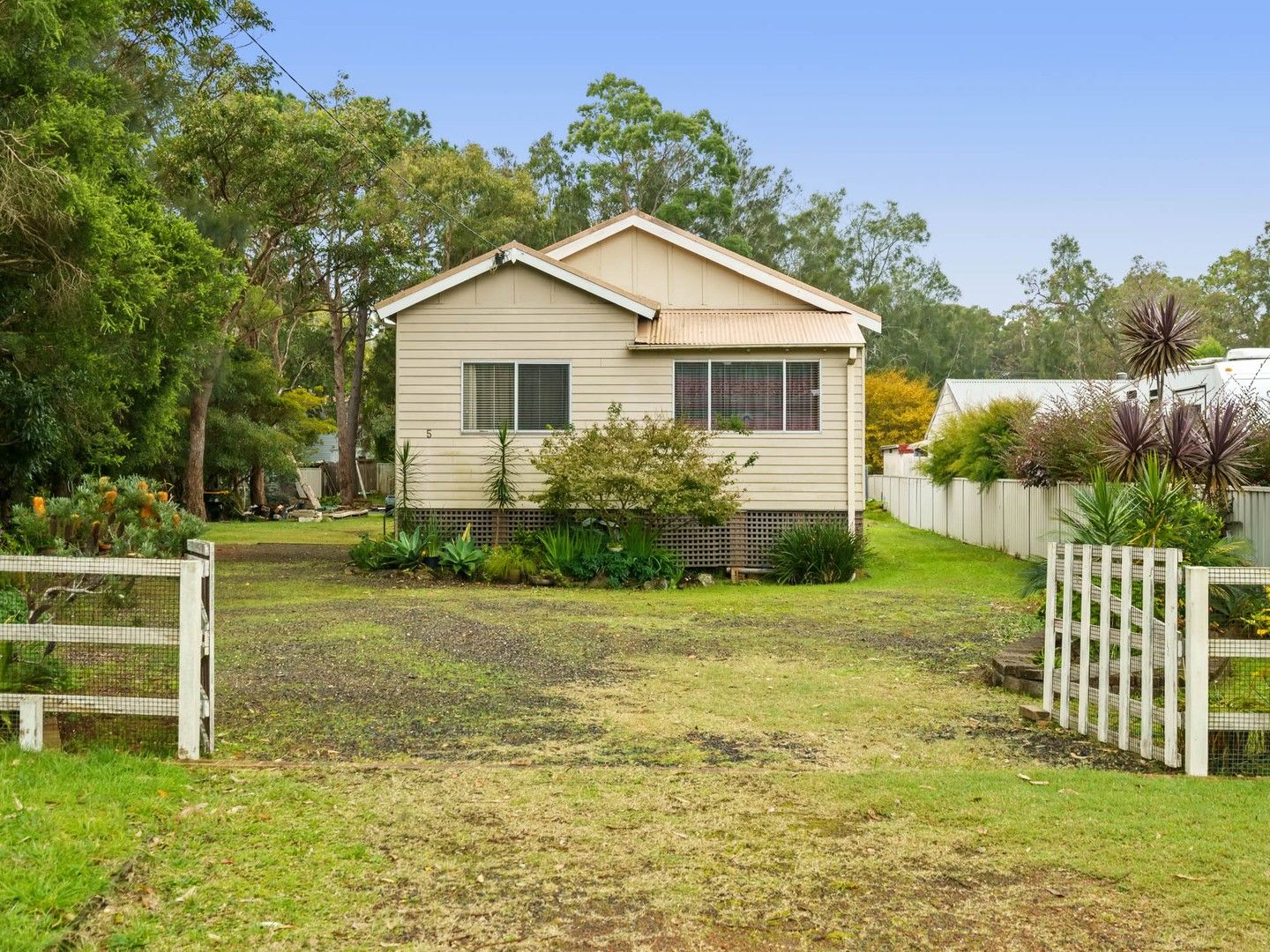 5 Victoria St, Windermere Park NSW 2264, Image 0