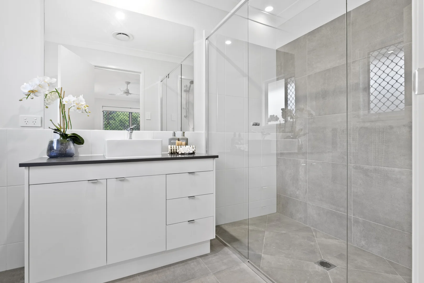 Additional image 19 of 45 Mountain Ash Way, Redland Bay QLD 4165