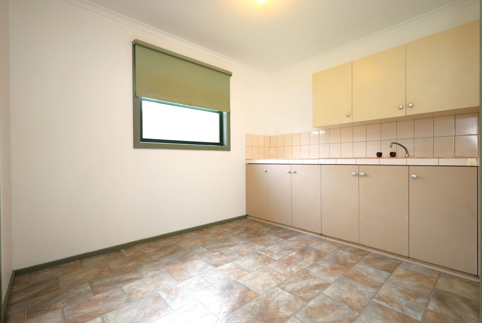 15B Wendover Avenue, Norlane VIC 3214 Apartment For Rent Domain