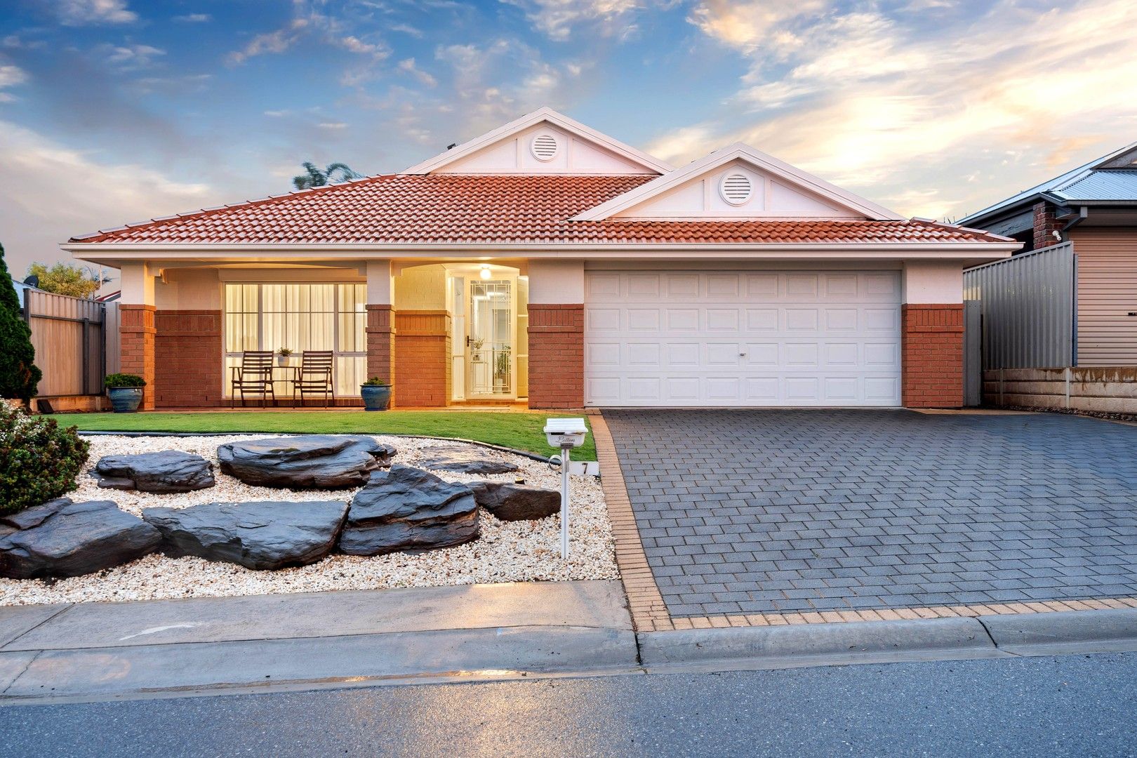 7 Stanford Glen, Seaford Rise SA 5169, Image 0