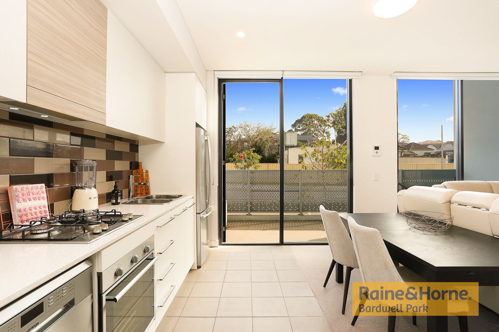 1/1 Sunbeam Street, Campsie NSW 2194, Image 2