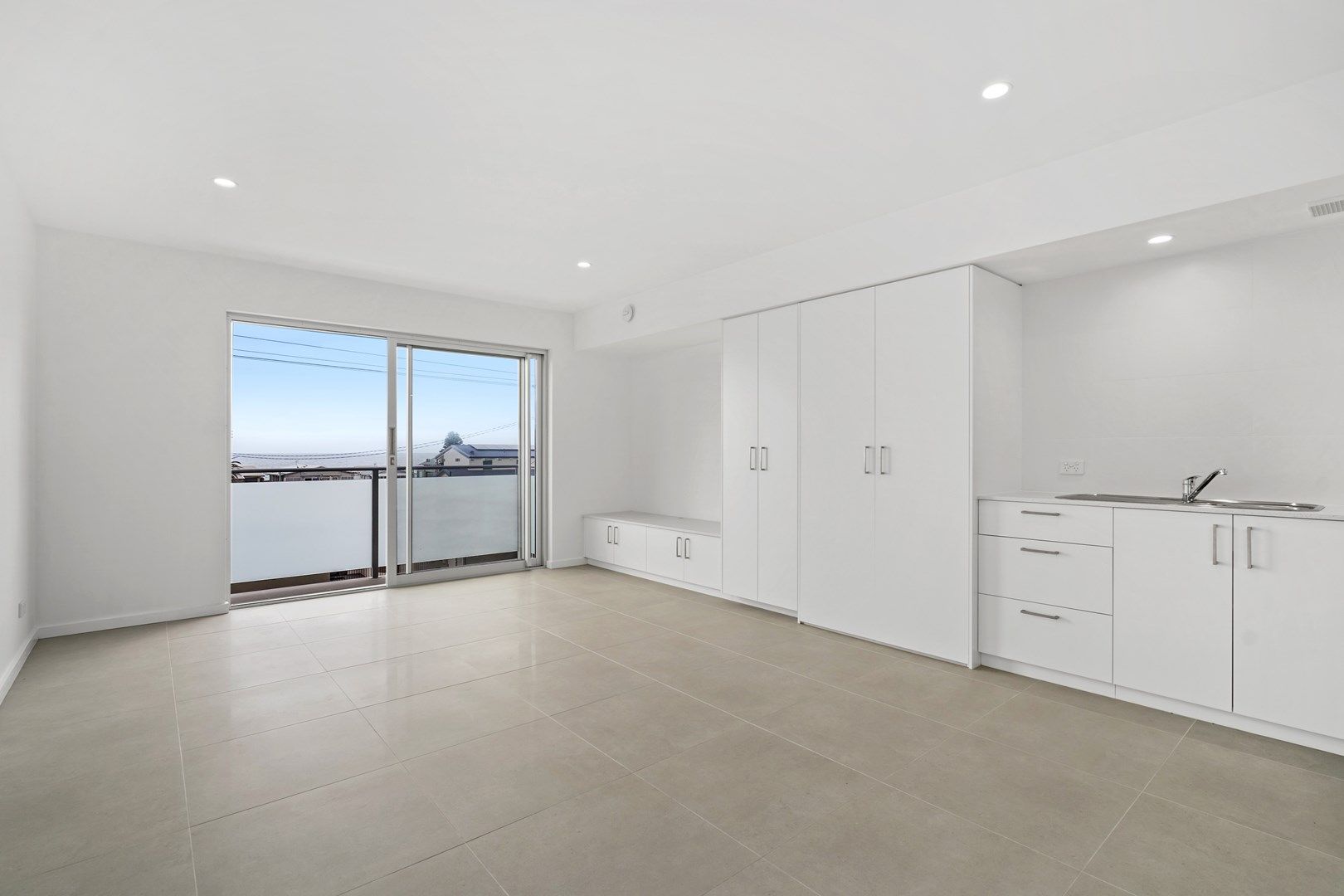 1 bedrooms Apartment / Unit / Flat in 1/100 Ocean View Drive WAMBERAL NSW, 2260