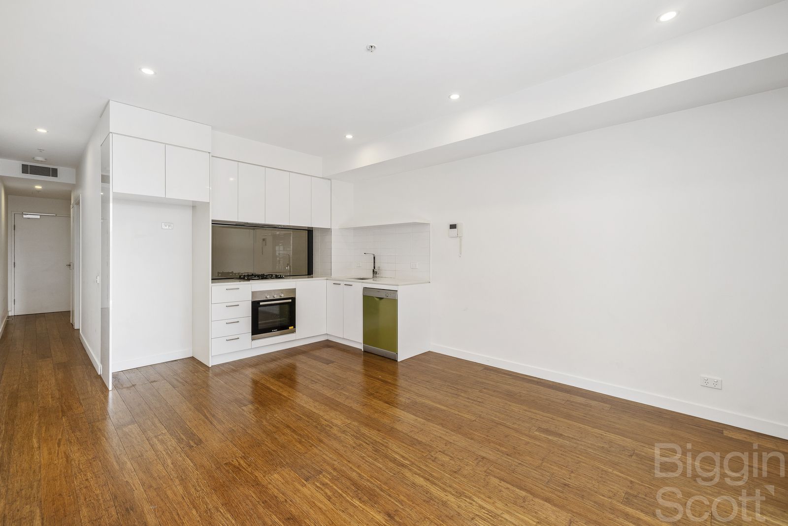 DG03/8 Olive York Way, Brunswick West VIC 3055, Image 2