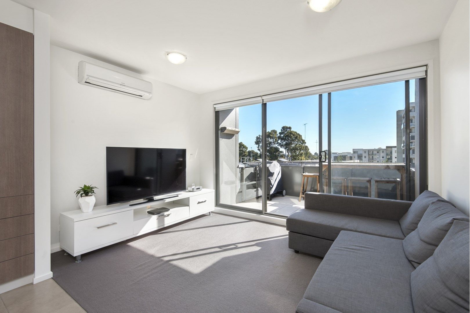 1 bedrooms Apartment / Unit / Flat in 309/40 Altona Street KENSINGTON VIC, 3031