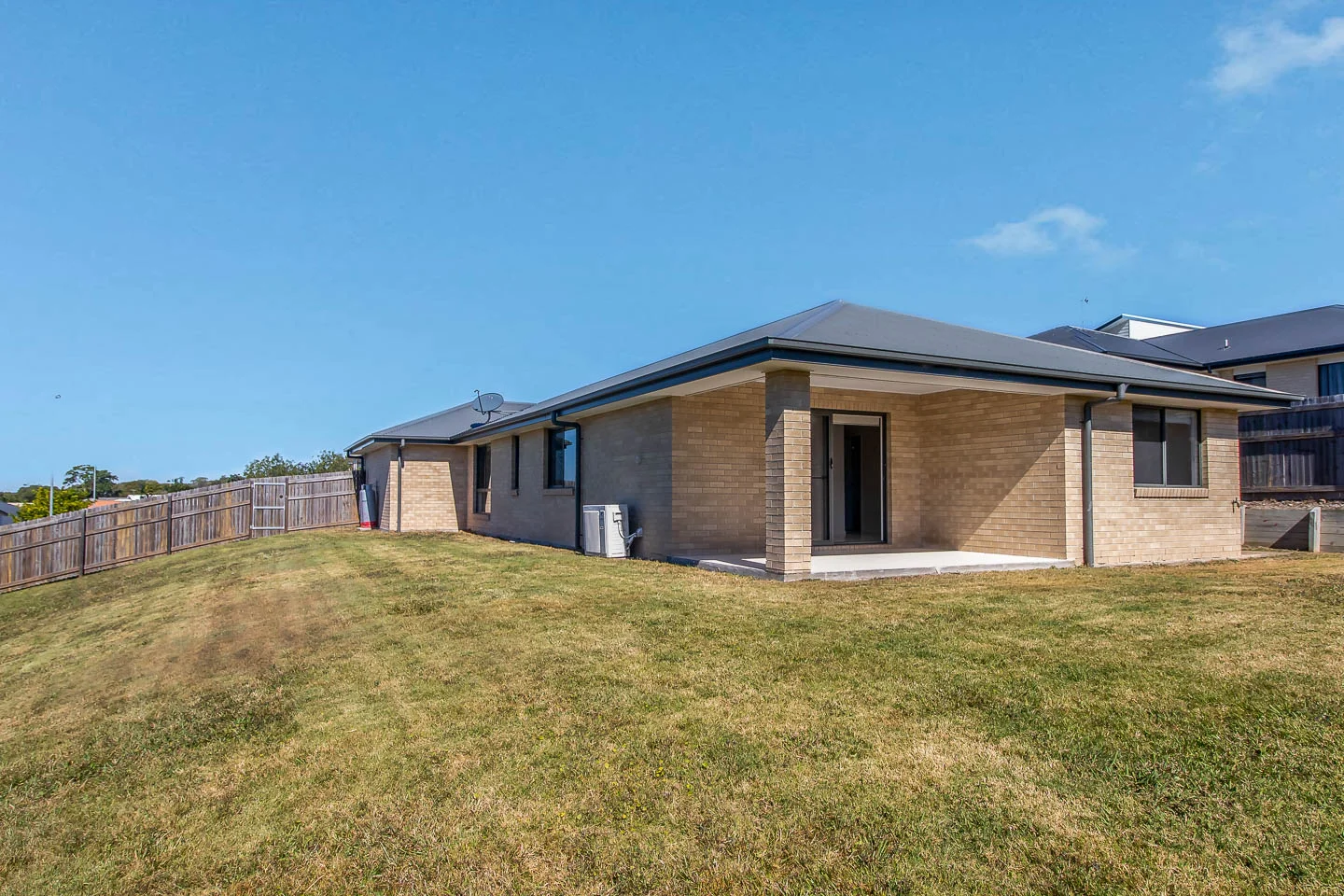 Additional image 11 of 29 Bayridge Heights Drive, Nikenbah QLD 4655