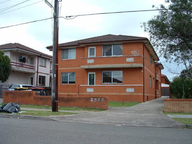 2 bedrooms Apartment / Unit / Flat in 2/19 Oswald Street CAMPSIE NSW, 2194