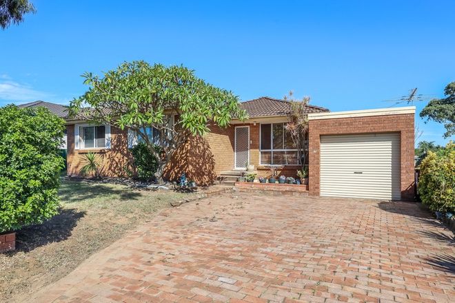 Picture of 27 Fontana Close, ST CLAIR NSW 2759