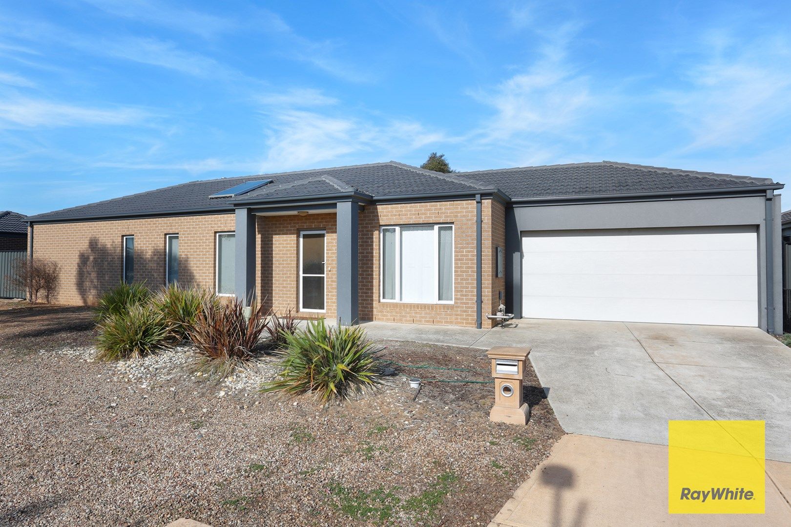 20 Vicky Court, Point Cook VIC 3030, Image 0
