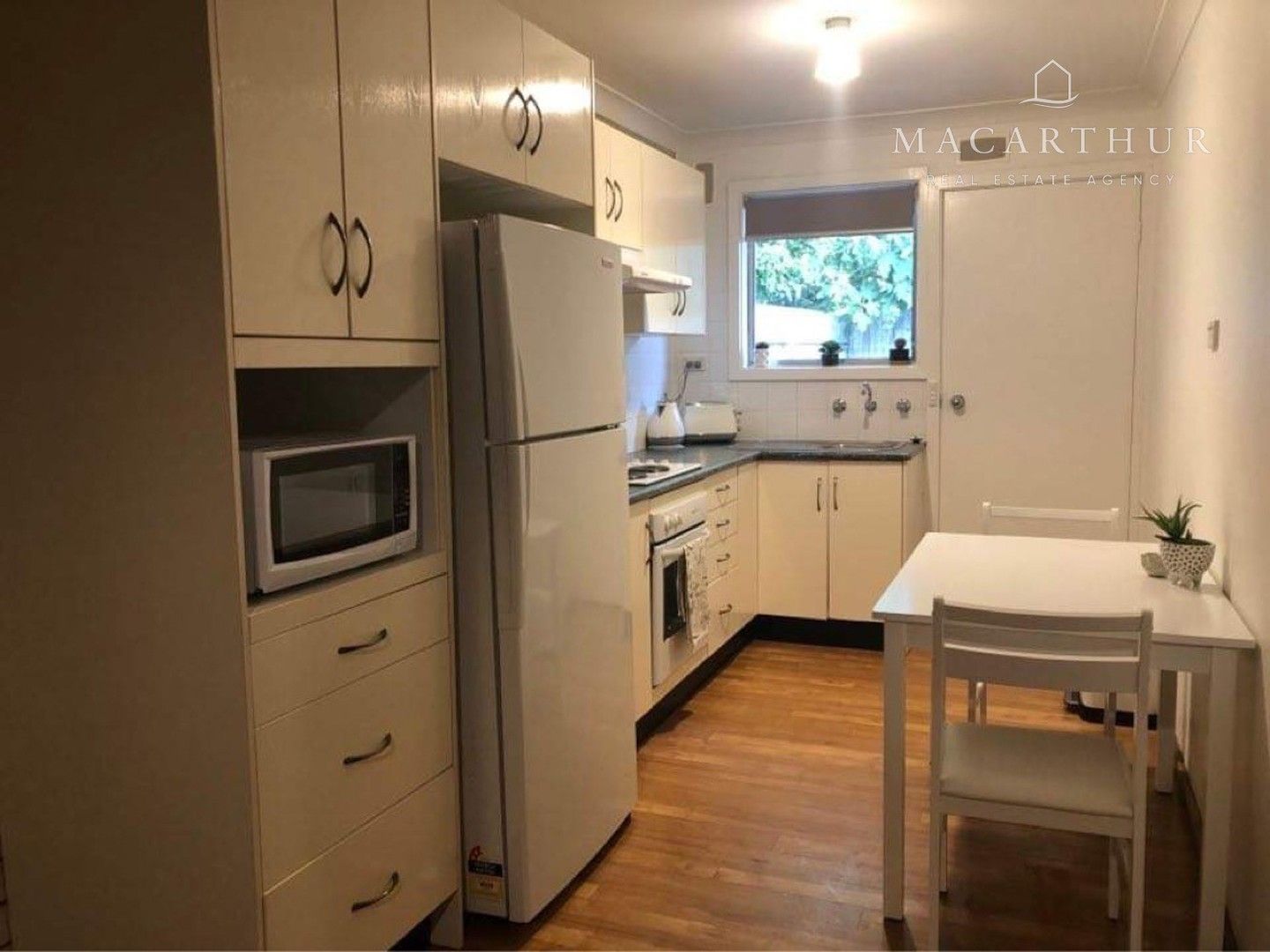 2 bedrooms Apartment / Unit / Flat in 3/22 West Parade WAGGA WAGGA NSW, 2650