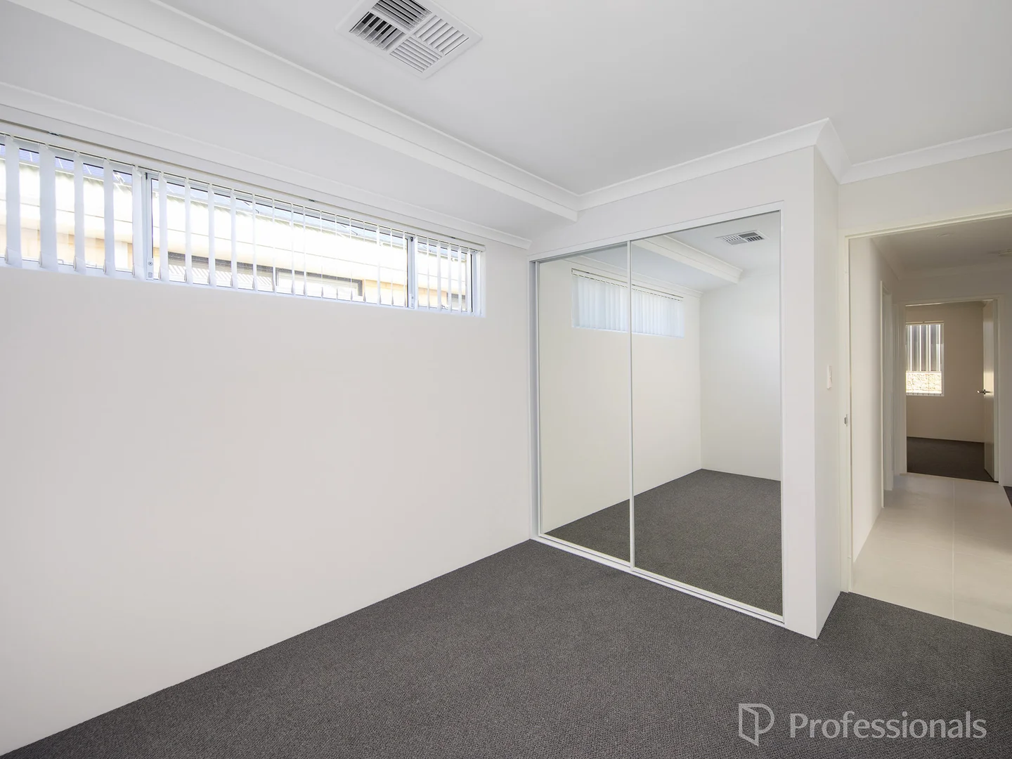 Additional image 14 of 189 Leeward Avenue, Eglinton WA 6034