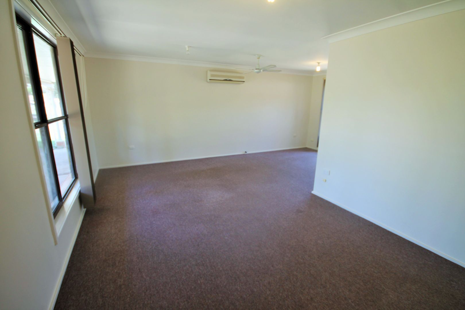 54 Bettington Street, Merriwa NSW 2329, Image 2