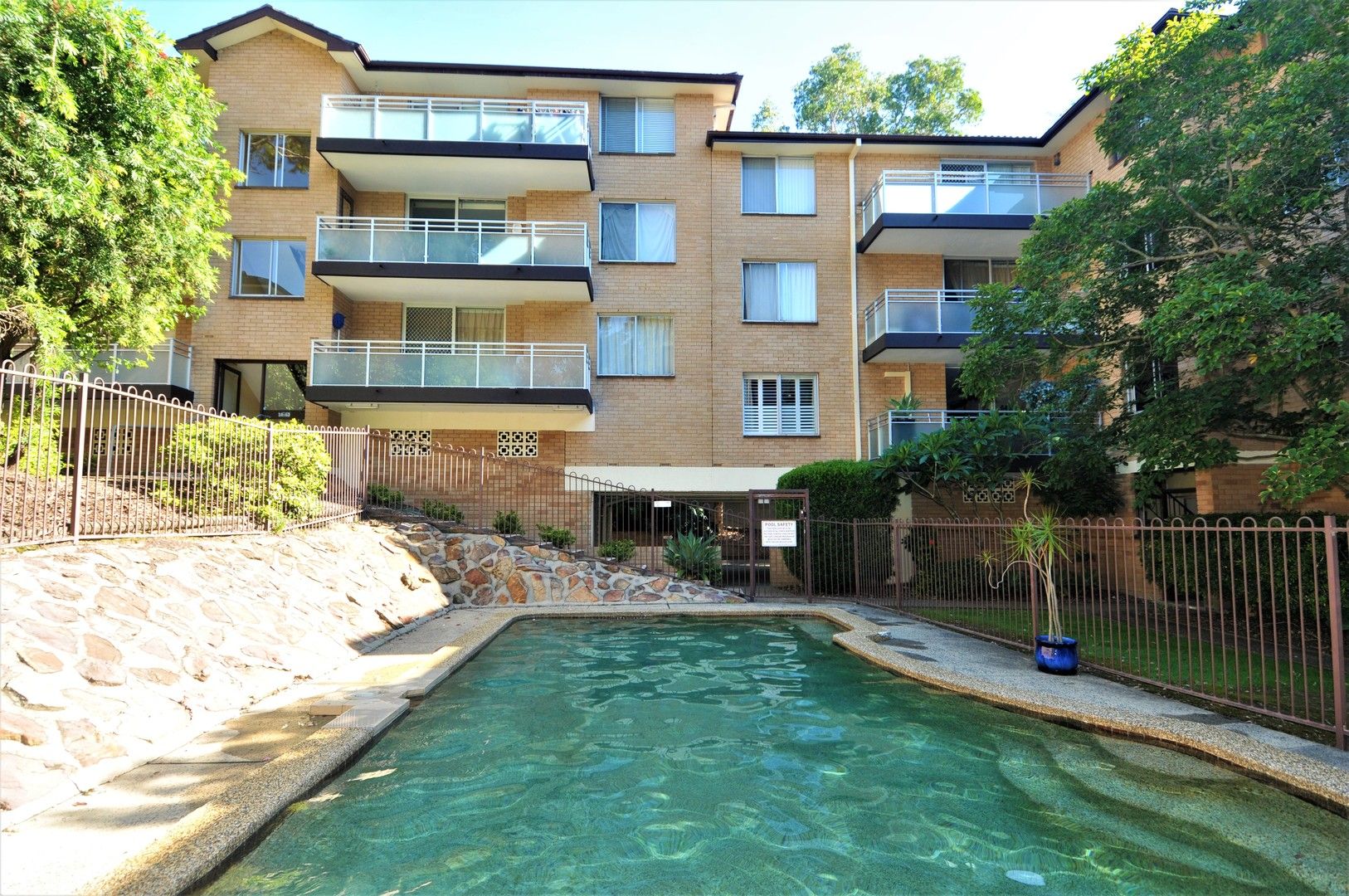 2 bedrooms Apartment / Unit / Flat in 52/1c Kooringa Road CHATSWOOD NSW, 2067