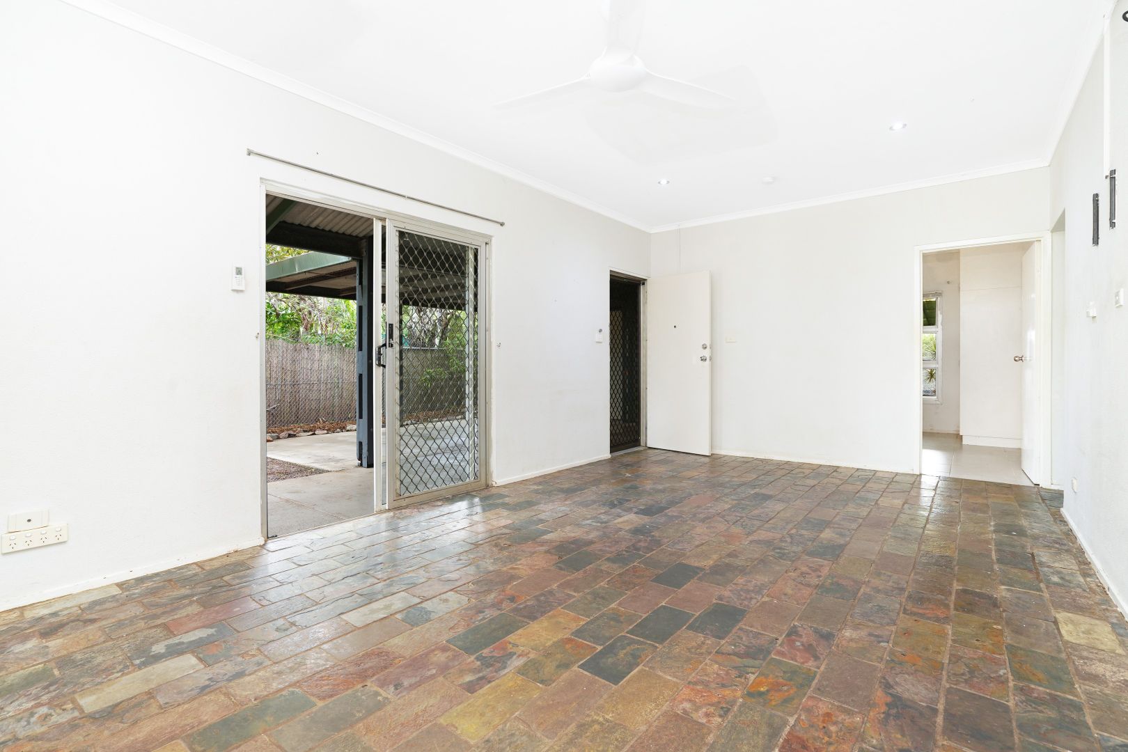 32 Dorisvale Crescent, Tiwi NT 0810, Image 2