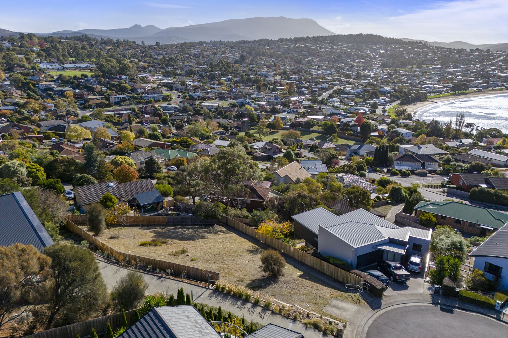 13 Steen Court, Blackmans Bay TAS 7052, Image 2