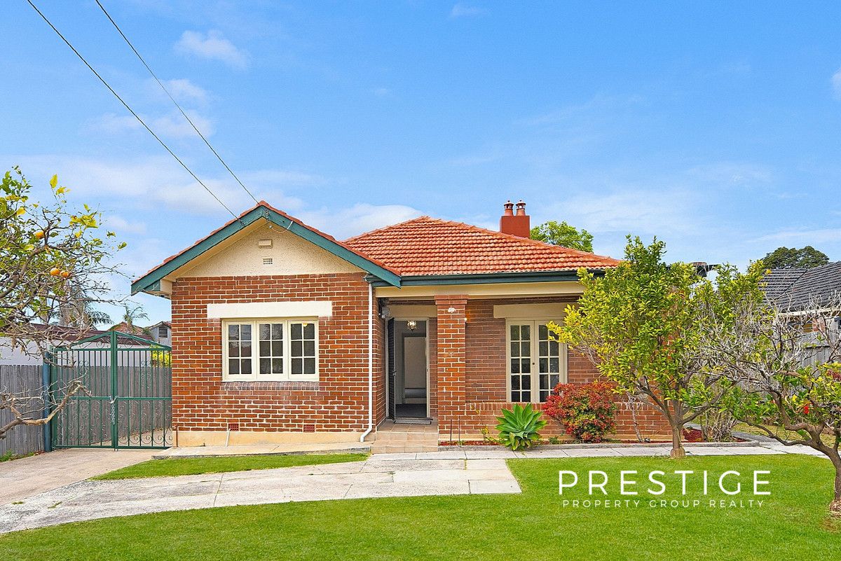 3 bedrooms House in 17 Westbourne Street BEXLEY NSW, 2207