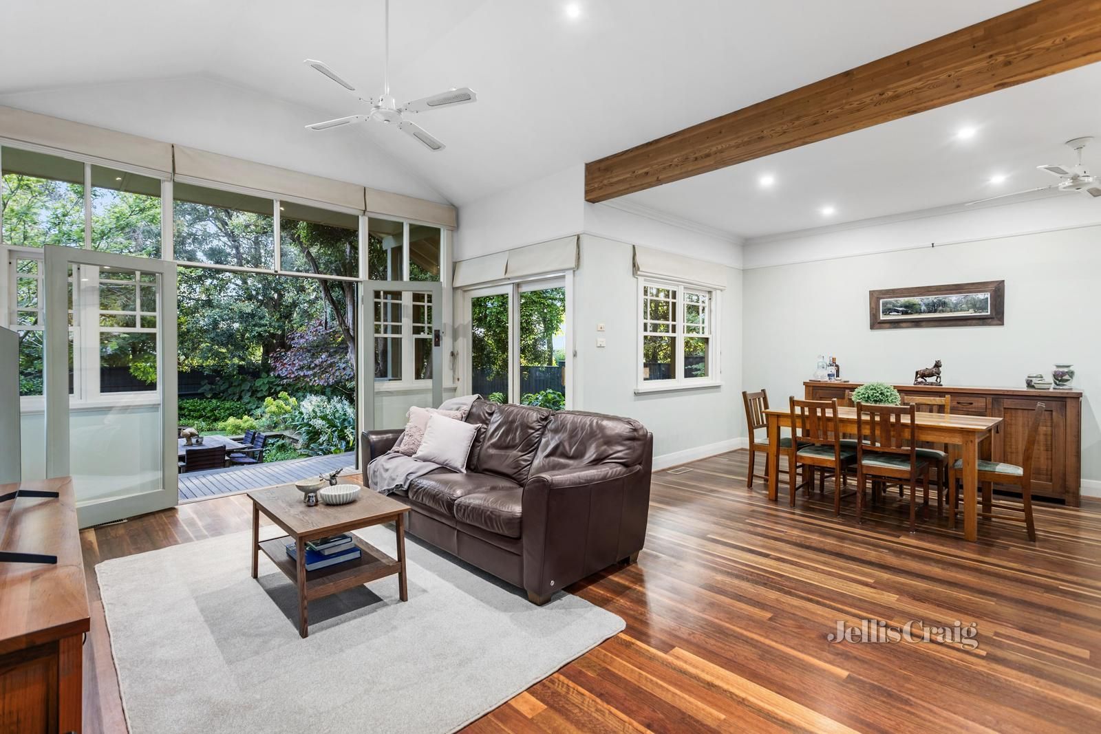 2 Skipton Street, Box Hill VIC 3128, Image 2