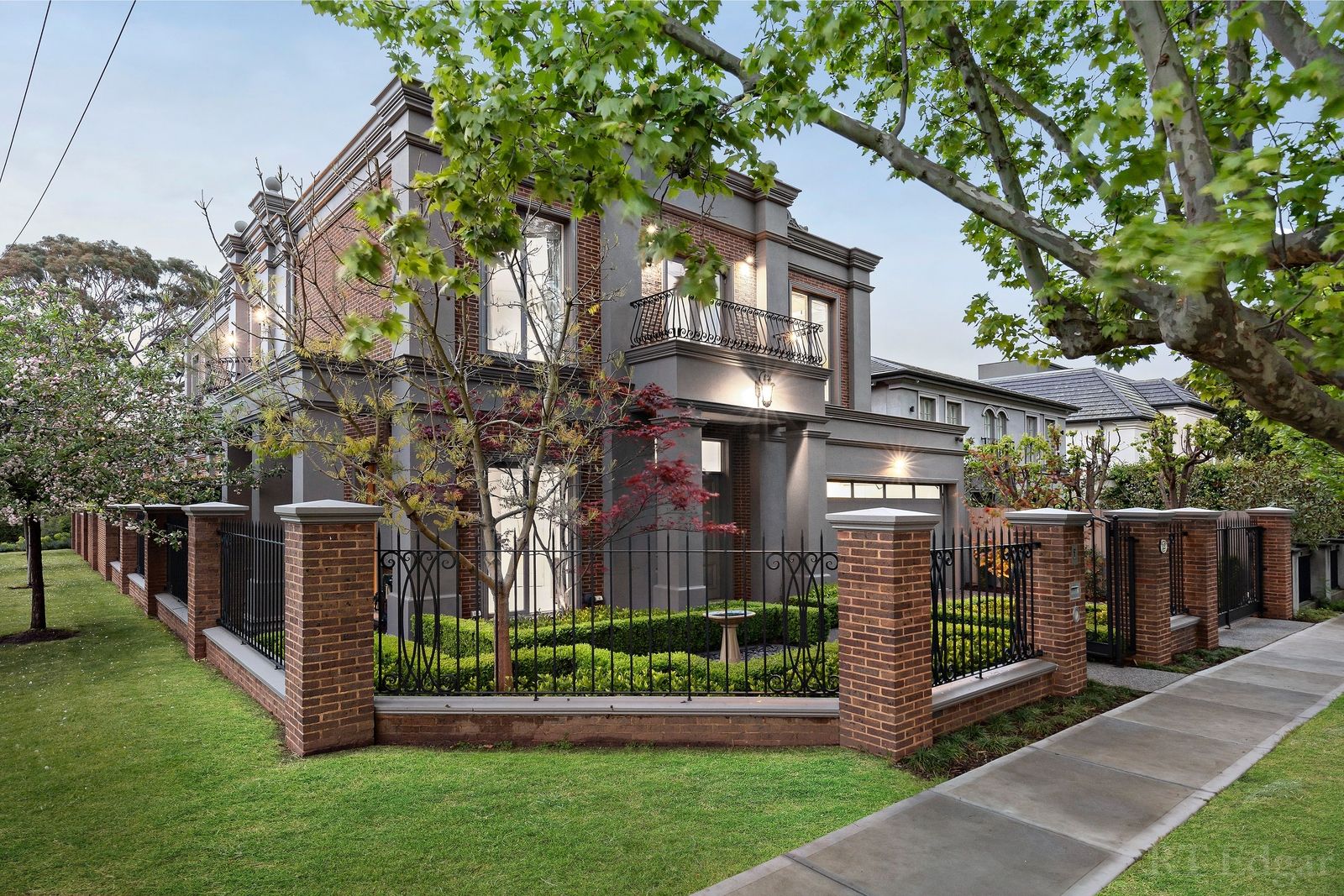 12 Pembroke Road, Balwyn VIC 3103, Image 1