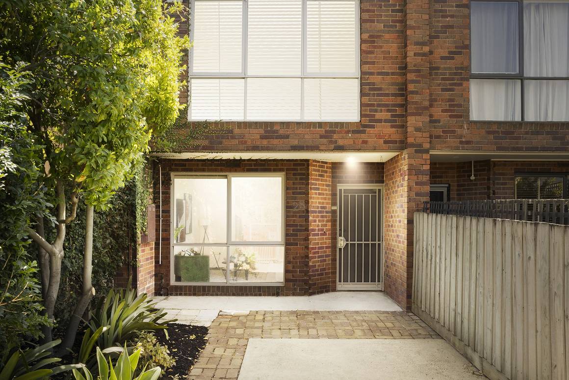 Picture of 28 Greenwood Street, ABBOTSFORD VIC 3067