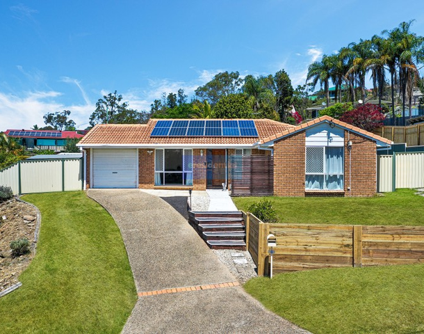 4 Moffatt Place, Edens Landing QLD 4207