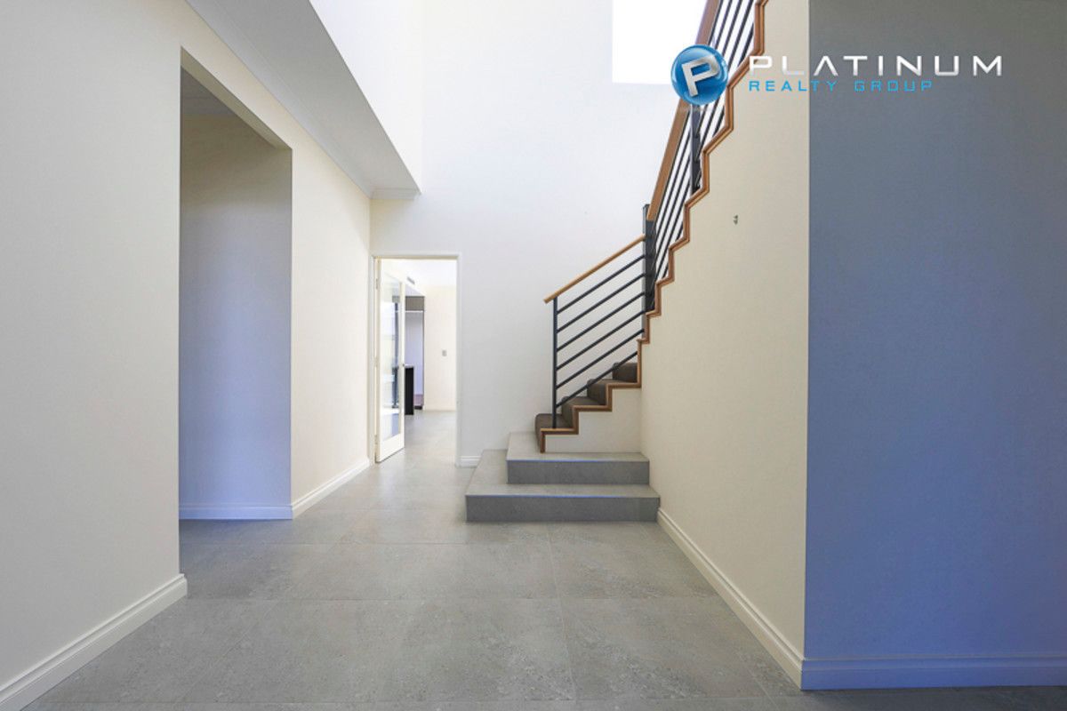 64 O'mara Boulevard, Iluka WA 6028 House For Rent Domain