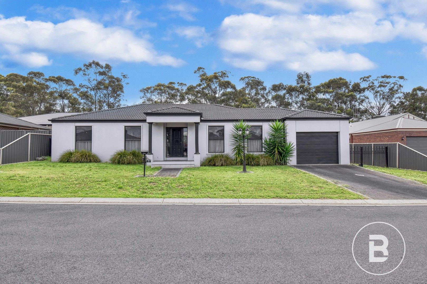 3 Woodlands Court, Maryborough VIC 3465, Image 0