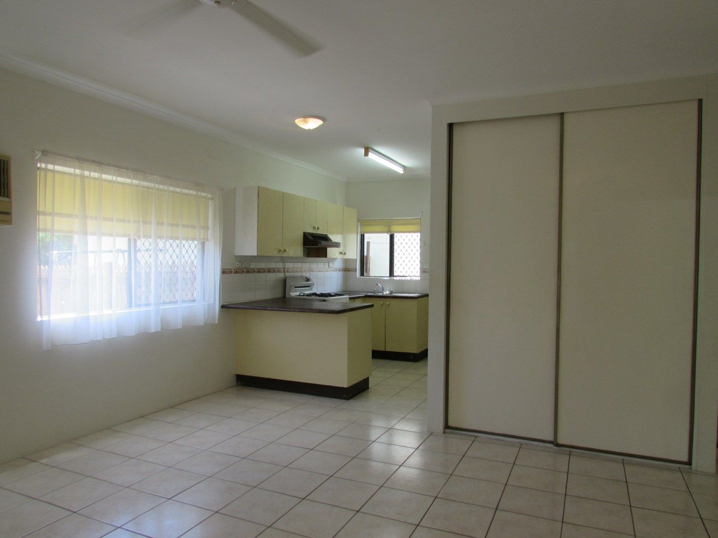 17/16-20 FAIRWEATHER ST, Yorkeys Knob QLD 4878, Image 1