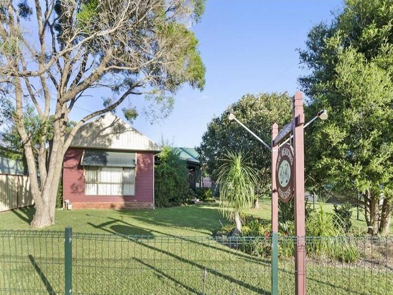 227 Tongarra Road, Albion Park NSW 2527 House For Rent