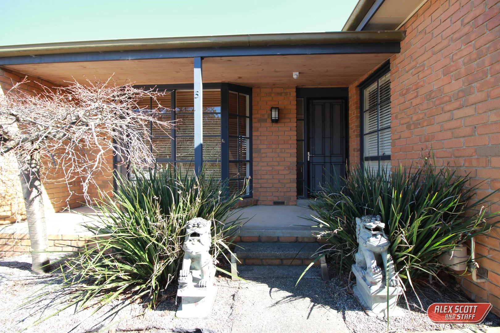 Primary image of 3/66 Gloucester Avenue, Berwick VIC 3806