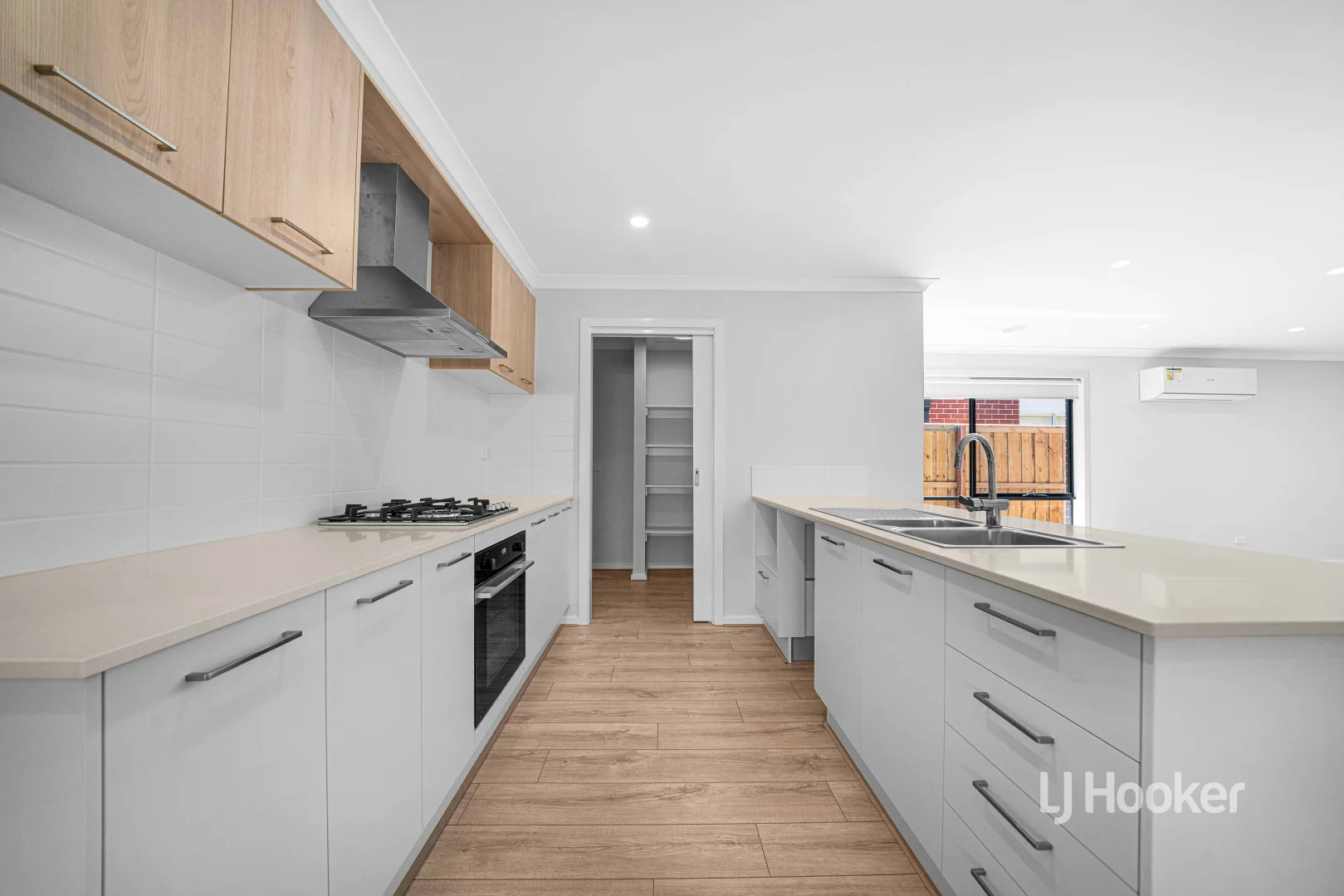 Additional image 5 of 5 Earlville Street, Manor Lakes VIC 3024