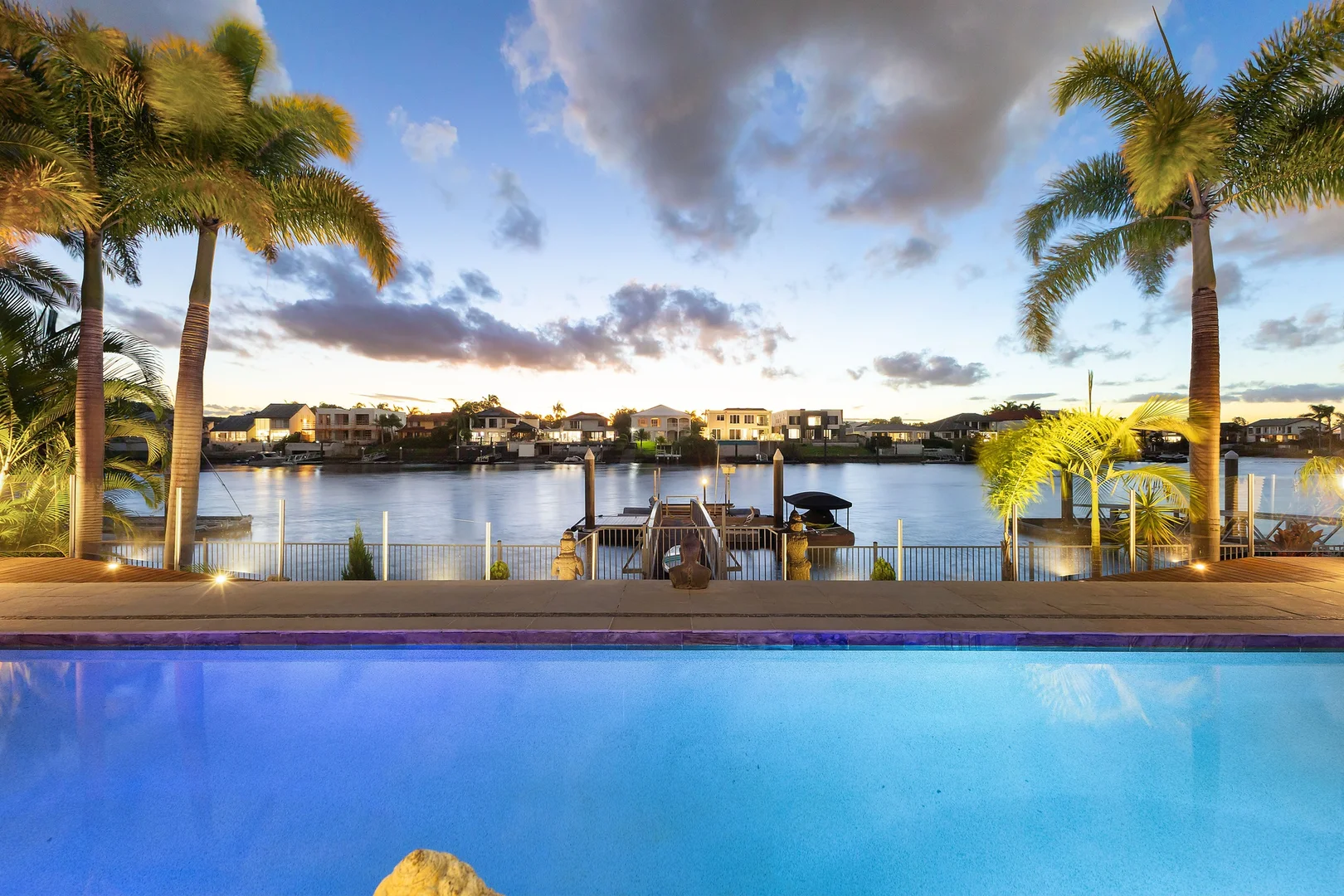 Additional image 20 of 77 Sir Bruce Small Boulevard, Benowa Waters QLD 4217