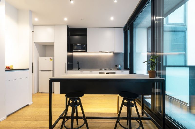 2 bedrooms Apartment / Unit / Flat in 410/28 Riddell Parade ELSTERNWICK VIC, 3185