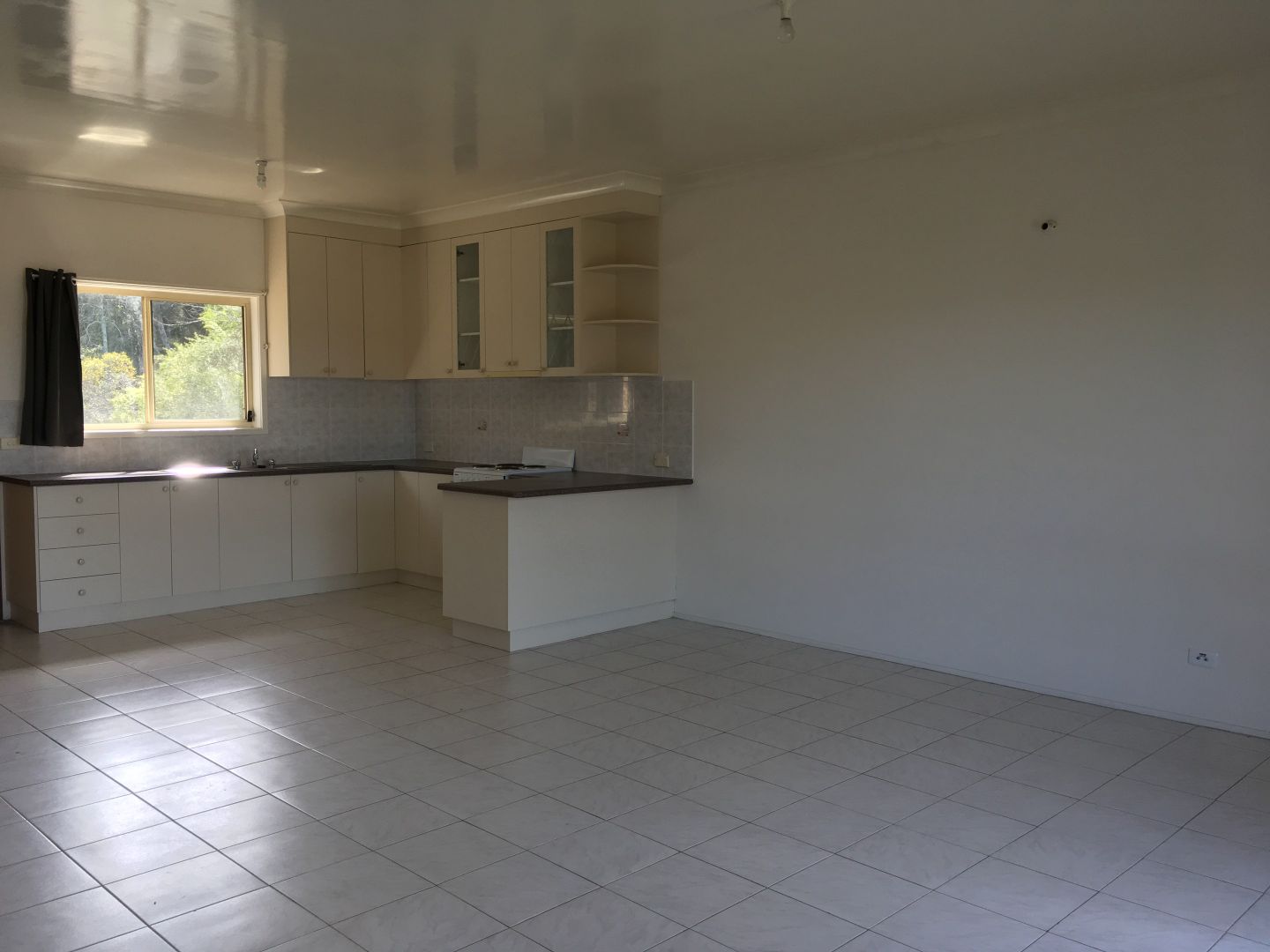 73 Maloneys Drive, Maloneys Beach NSW 2536 House For Rent 470 Domain
