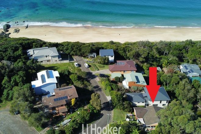 Picture of 10 Scenic Avenue, RED HEAD NSW 2430