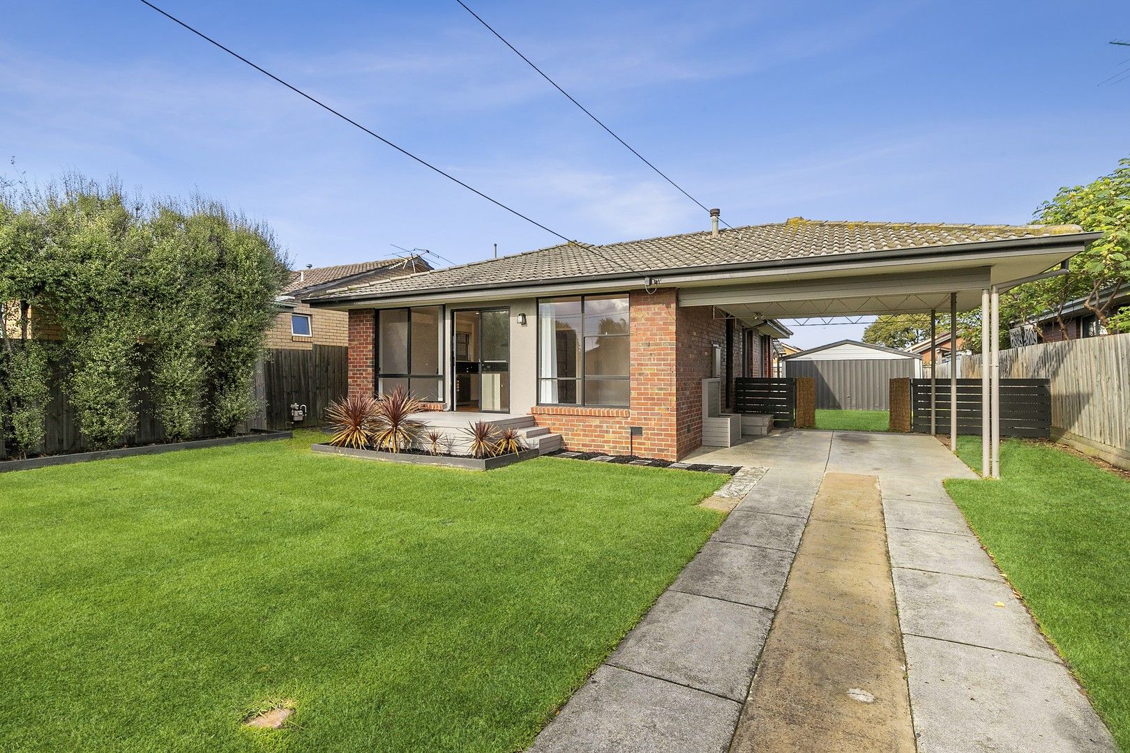 3 bedrooms House in 44 Fidge Crescent BREAKWATER VIC, 3219