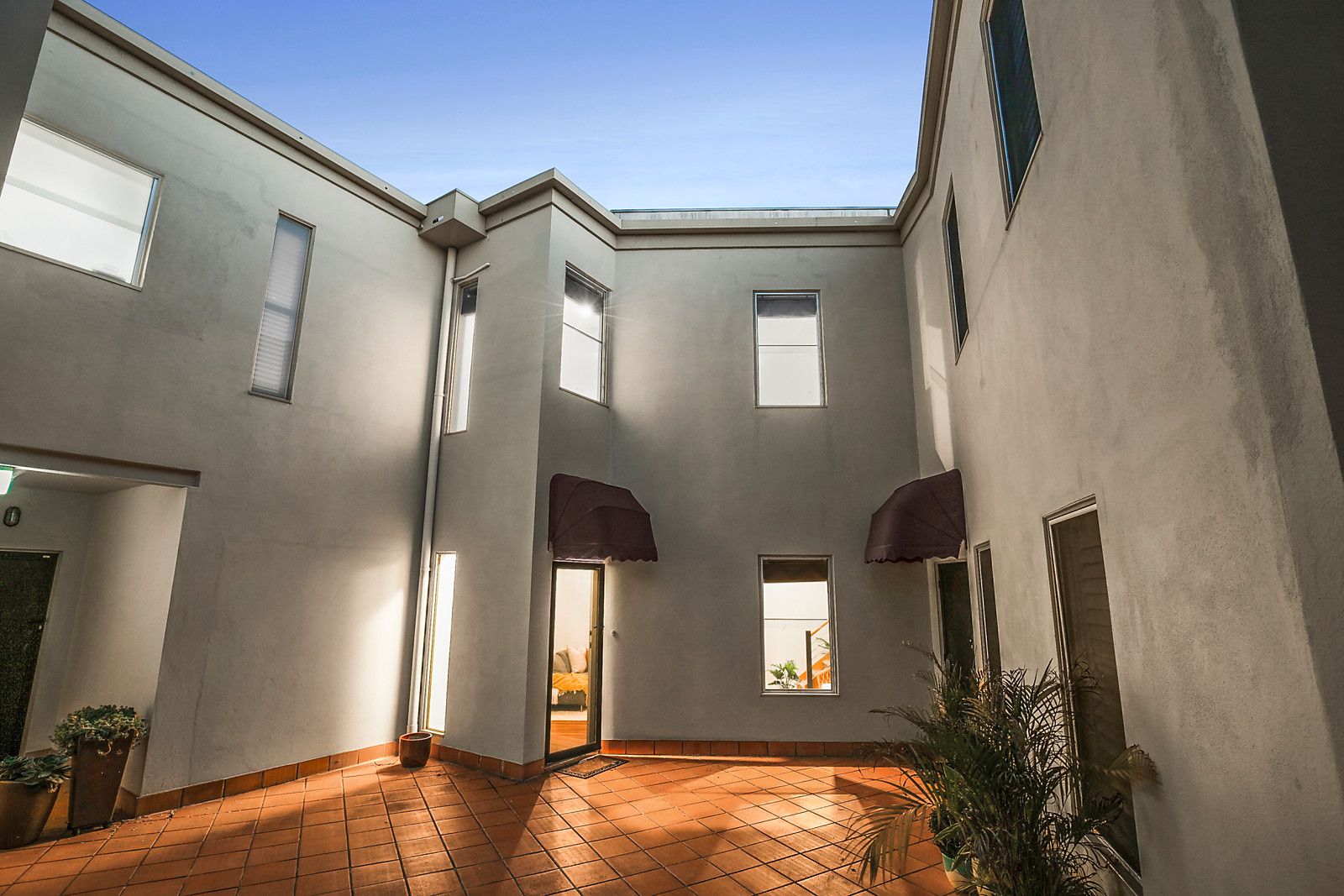 4 bedrooms Townhouse in 4/155 Mt Alexander Road FLEMINGTON VIC, 3031