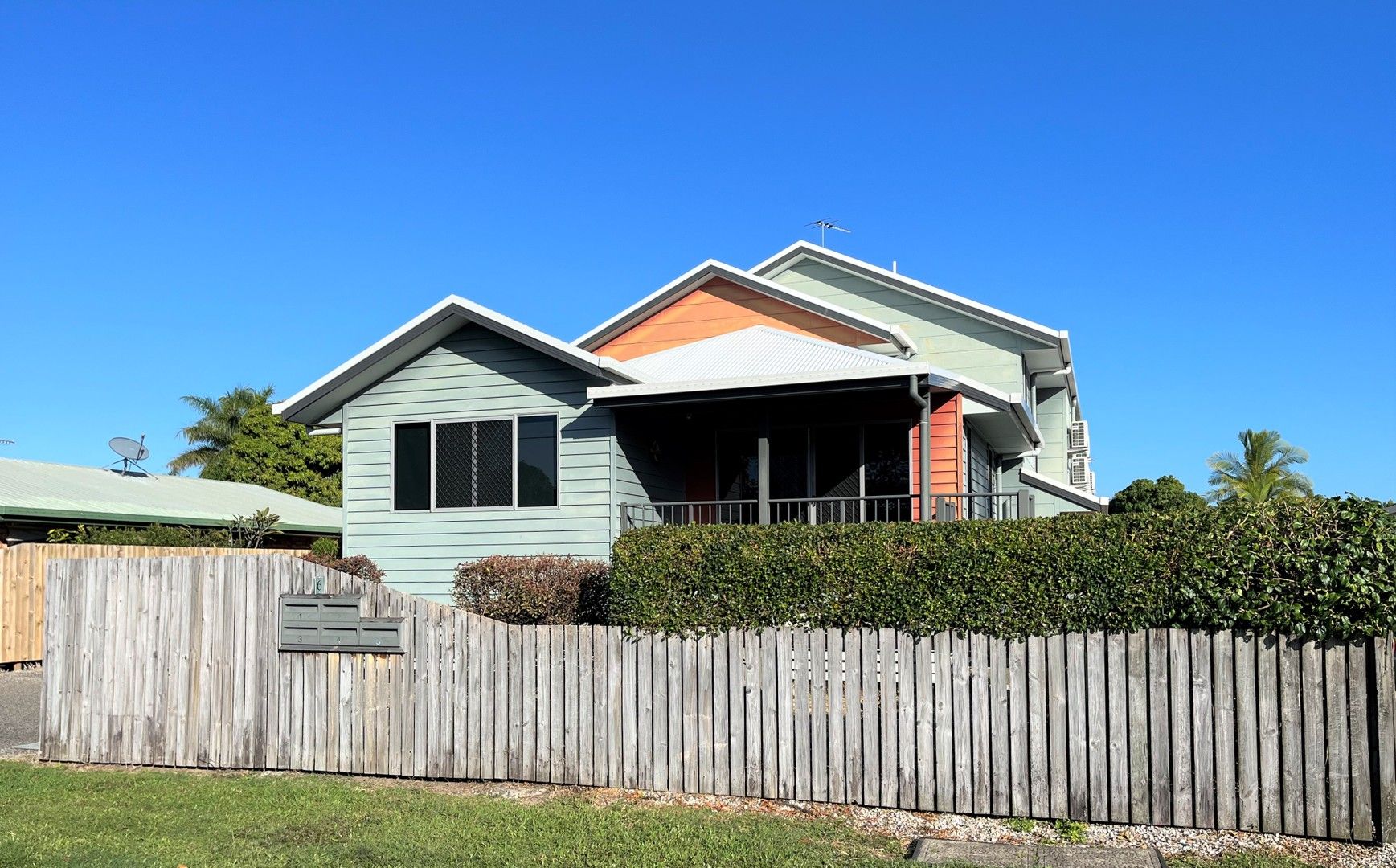 3 bedrooms House in 1/6 Kennedy Street SOUTH MACKAY QLD, 4740