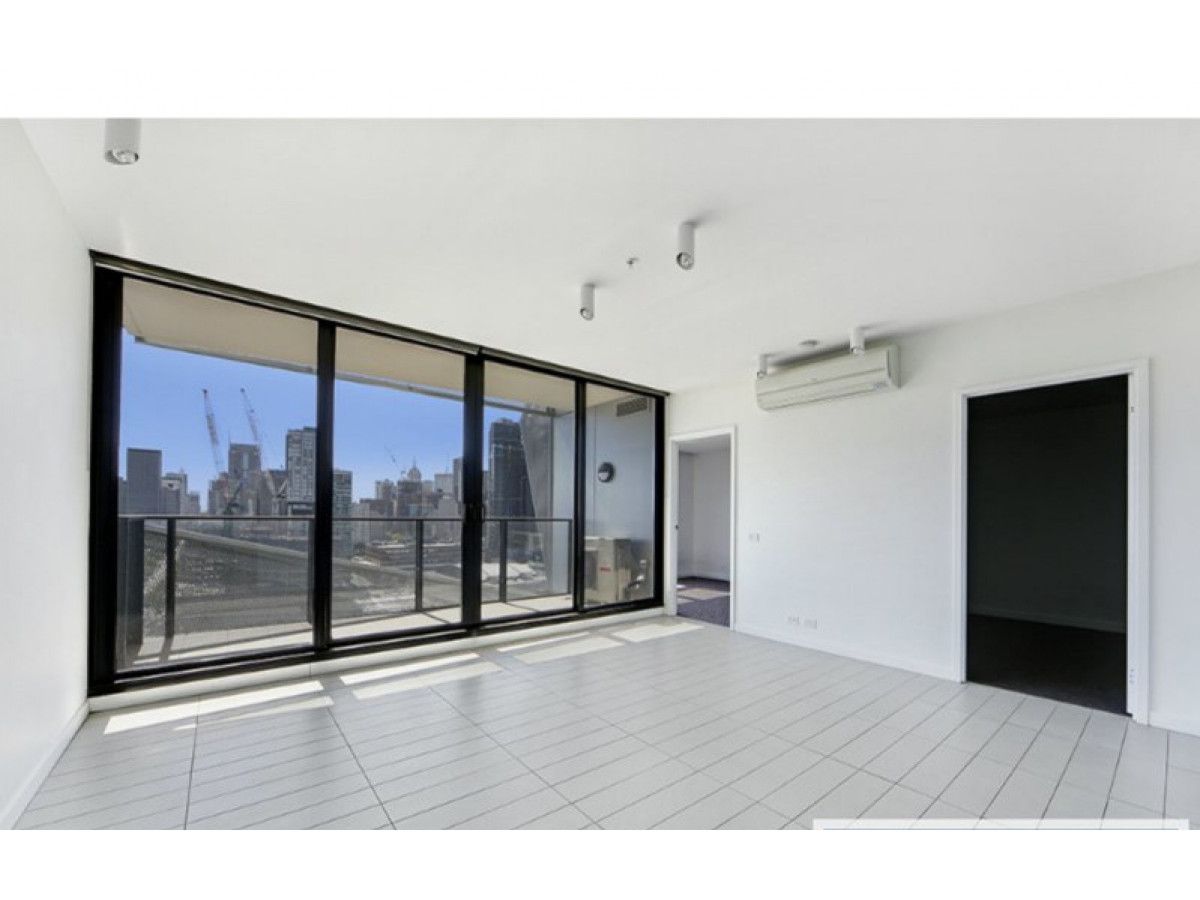 1905/673 La Trobe Street, Docklands VIC 3008, Image 1