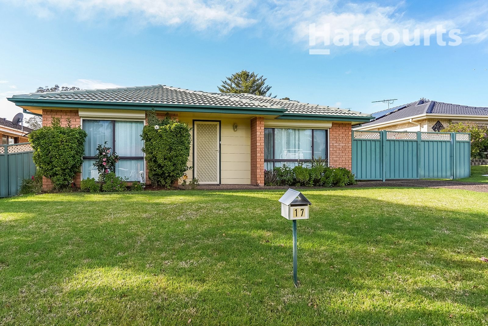 17 Cuscus Place, St Helens Park NSW 2560, Image 0