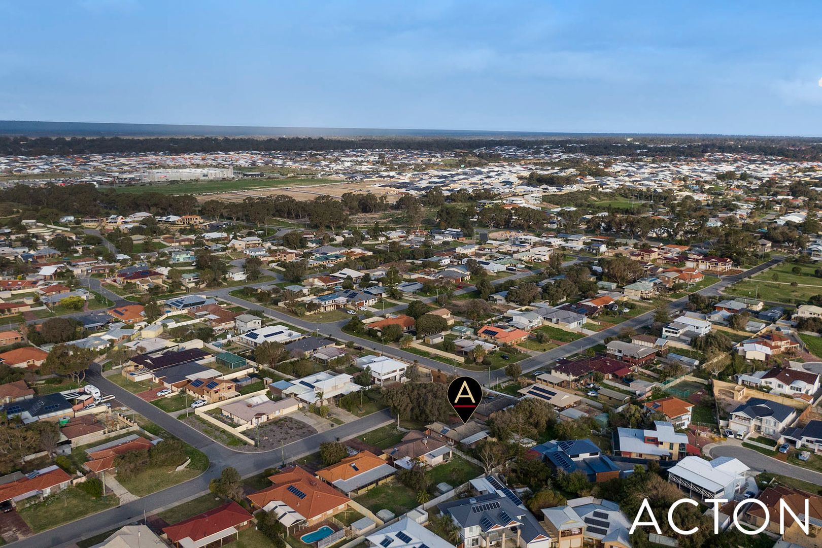 24 Cornwallis Rd, Madora Bay WA 6210, Image 1