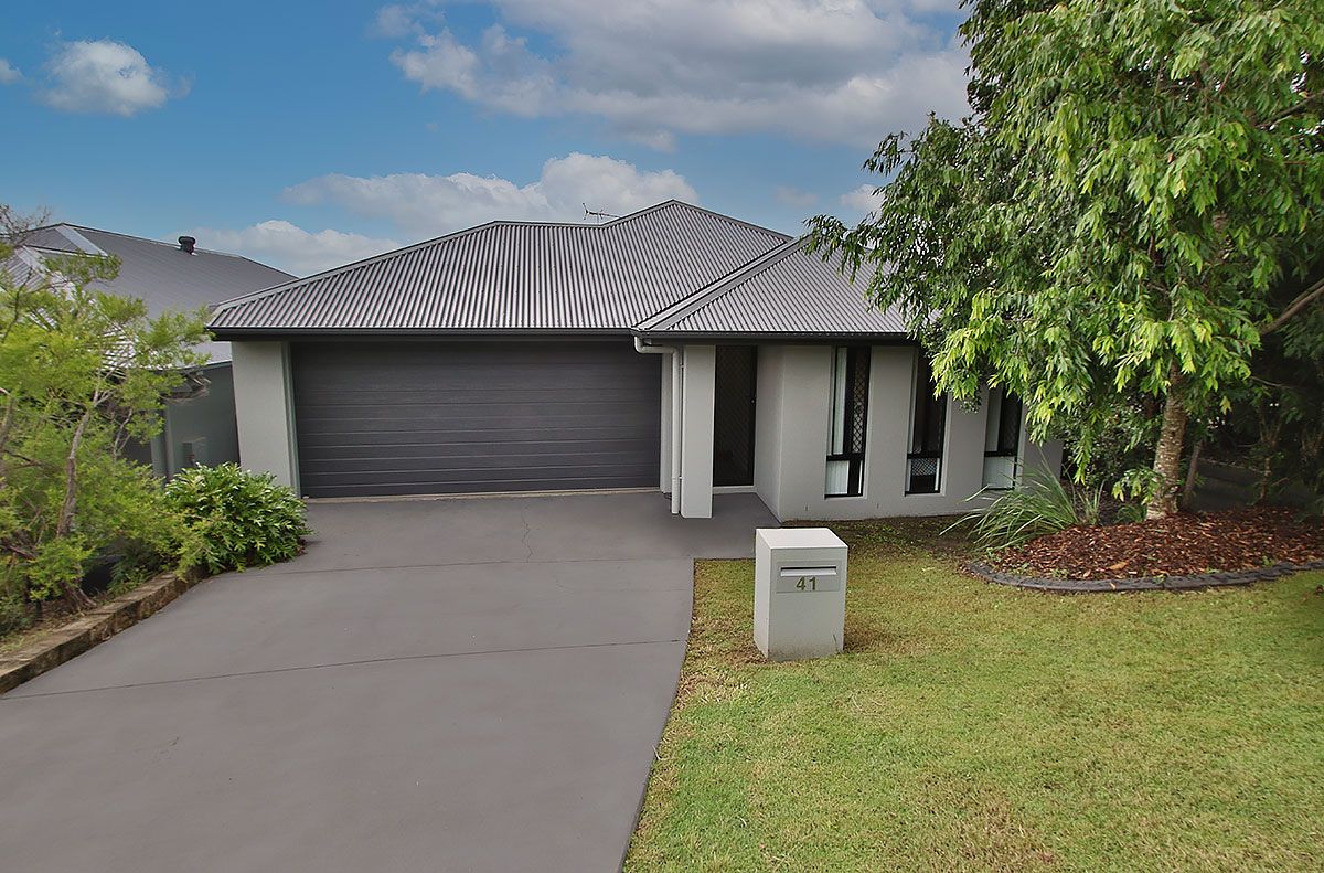 4 bedrooms House in 41 Laguna Crescent SPRINGFIELD LAKES QLD, 4300