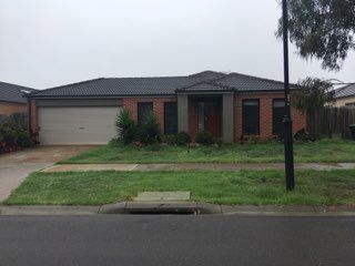 3 bedrooms House in 54 Turf Club Boulevard MELTON SOUTH VIC, 3338