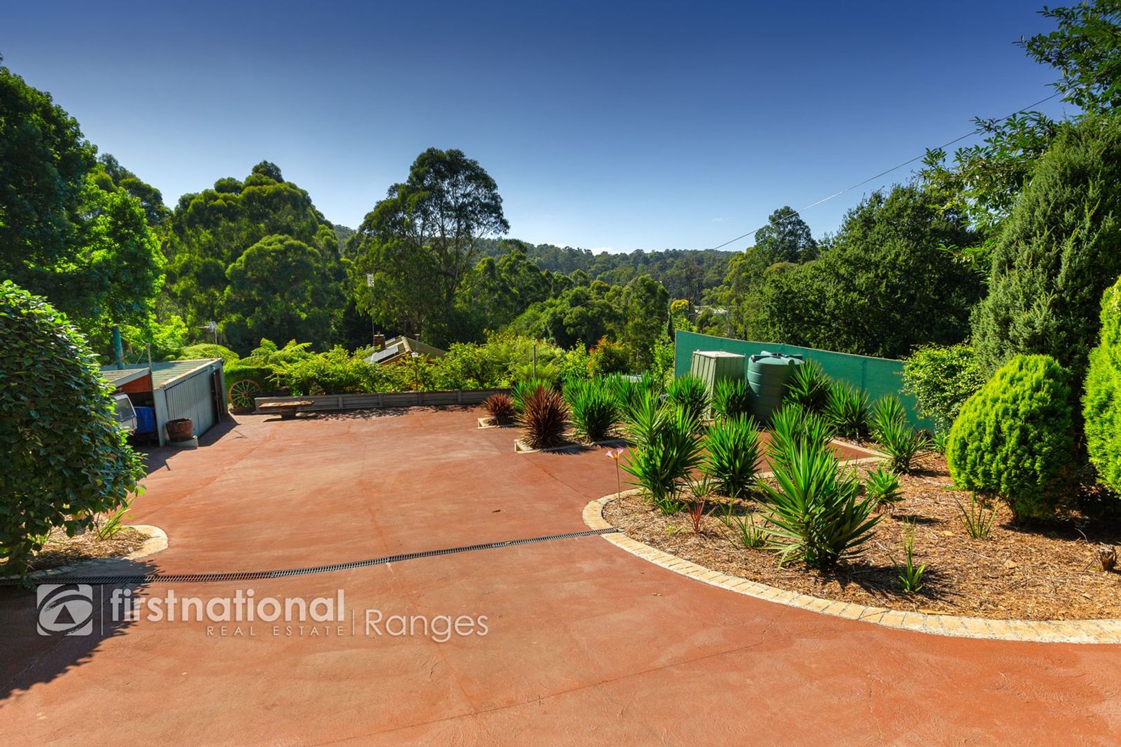 12 Baker Street, Cockatoo VIC 3781, Image 2