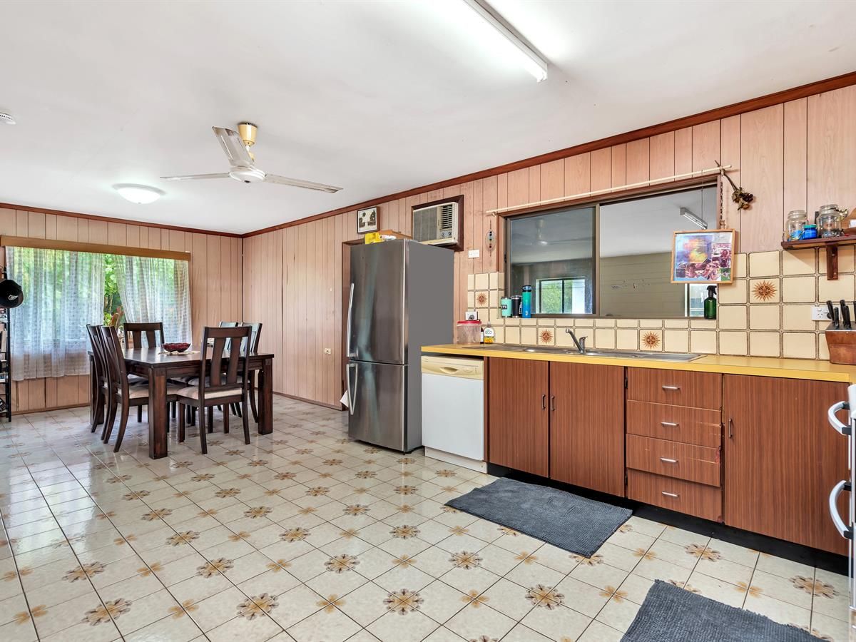38 River Avenue, Mighell QLD 4860, Image 2