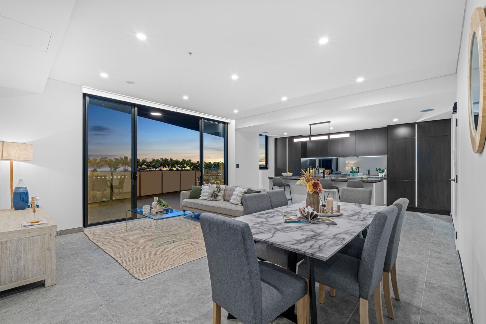 Penthouse 501/410 Forest Road (Access also via Albyn St), Bexley NSW 2207, Image 2