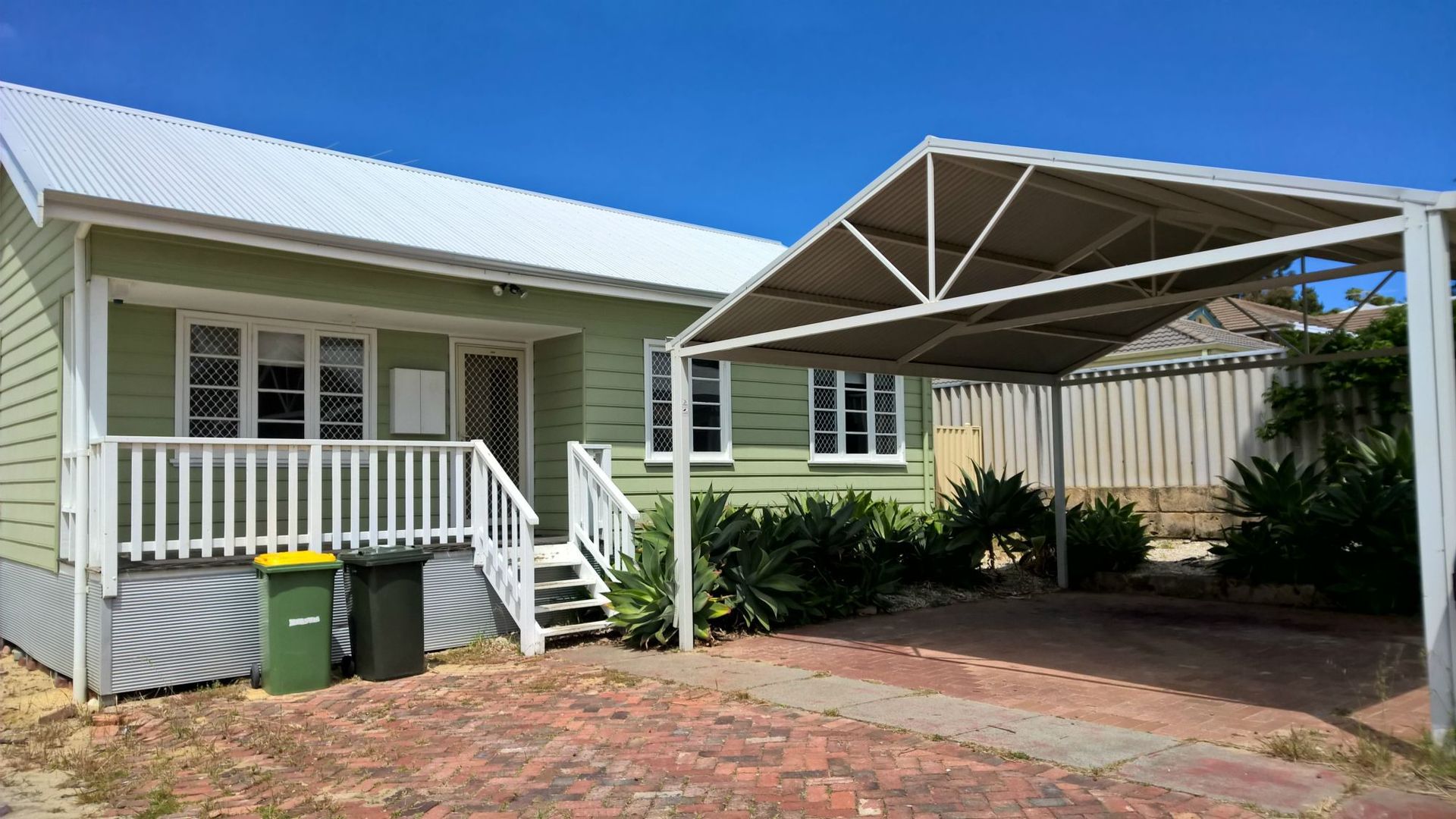 2 bedrooms House in 3 Hockin Street WILLAGEE WA, 6156